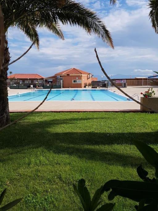T2 Neuf + Bateau / Piscine Super Infrastructures Apartment Le Barcarès Екстериор снимка